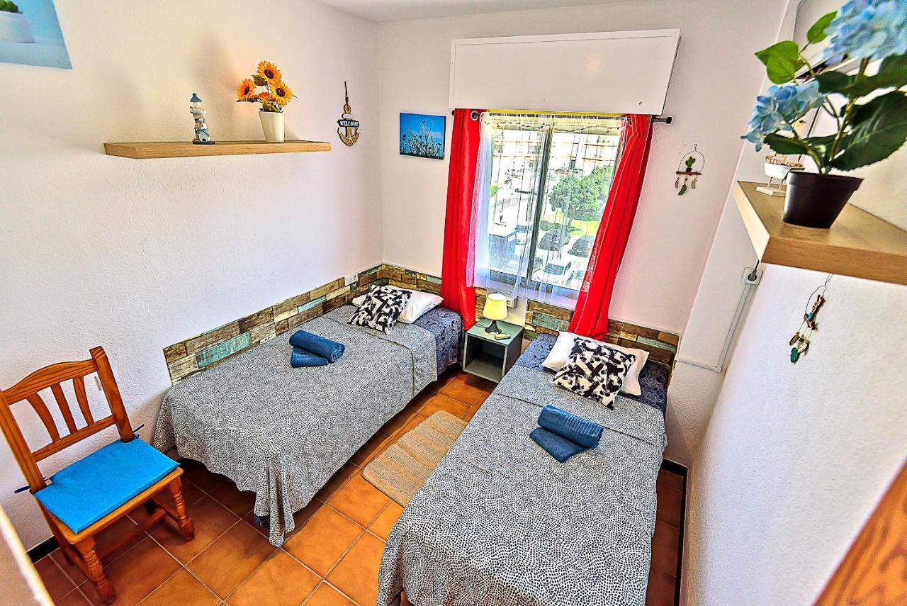 Ocean View Beach Apartment With Pool & Balconies El Puerto de Santa Maria Exterior photo